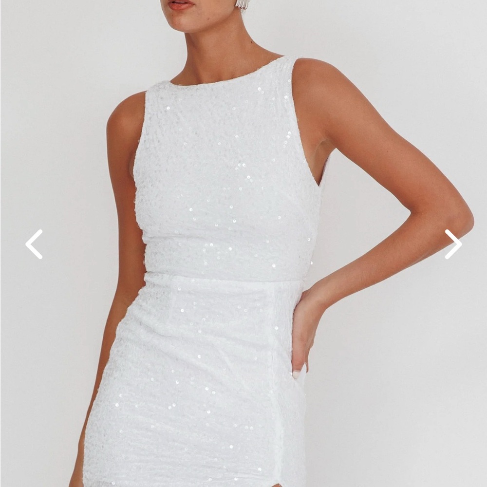 Selfie Leslie White Sequin Backless Sleeveless Dress - Picture 2 of 5